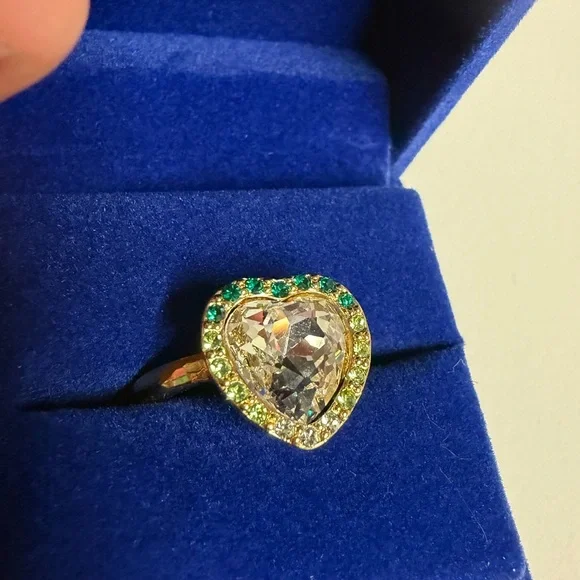 Kurt Geiger Gold Ring with Green Heart Design - Picture 5 of 7